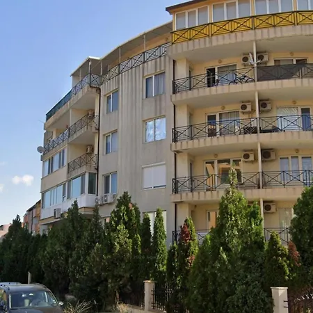 Διαμέρισμα афродита комплекс с шикарным видом на горы Σάνι Μπιτς